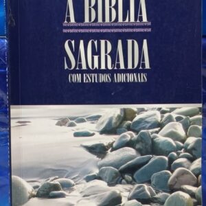 A Bíblia Sagrada com Estudos Adicionais