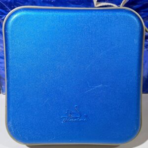 Porta CD Azul com Capacidade para 40 Midias (Jiadai) +18 CDs