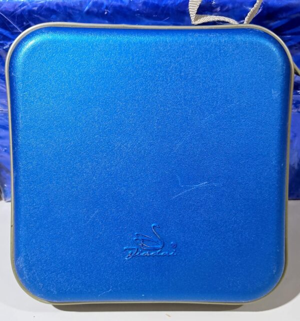 Porta CD Azul com Capacidade para 40 Midias (Jiadai) +18 CDs